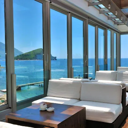 Hotel Avala Resort&villas 4*